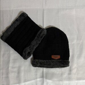 Black and Gray Knit Beanie and Scarf Set